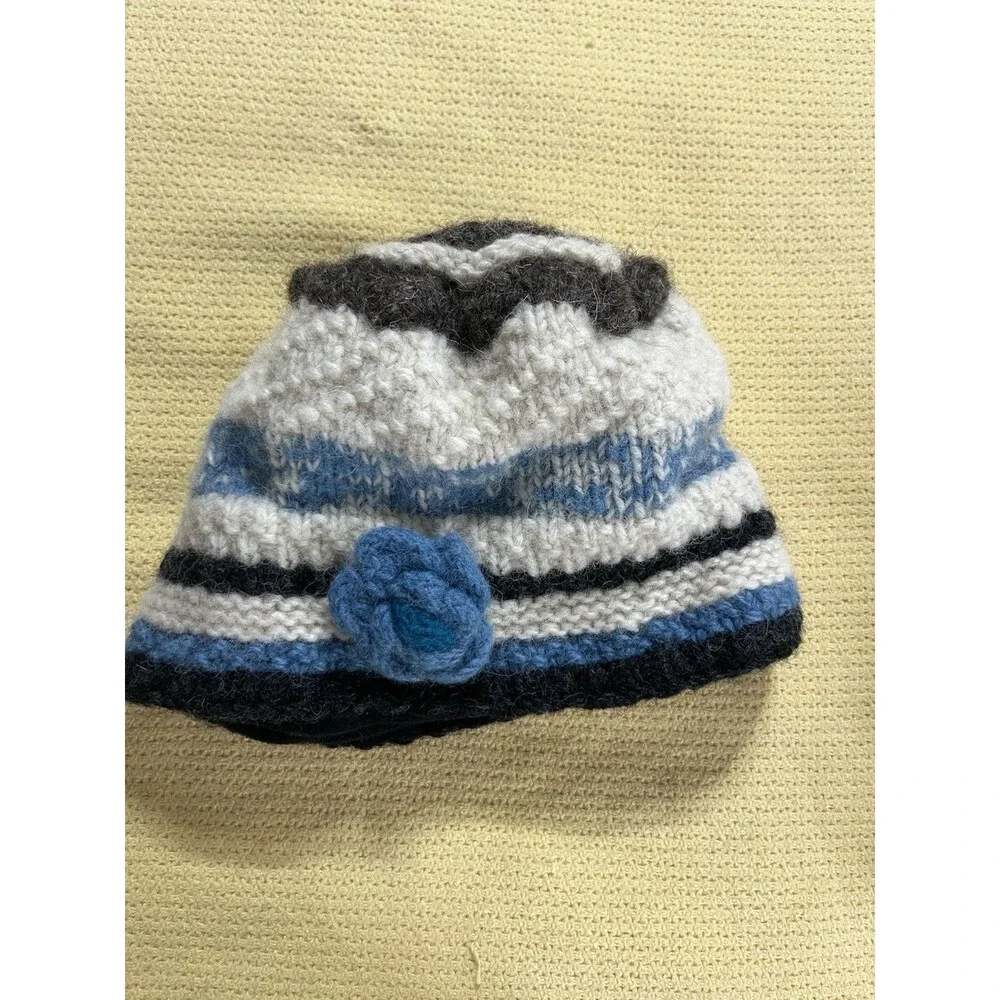 Crochet 100% Wool Hat And Mitten Set Lined Blue Cream Flower Fingerless